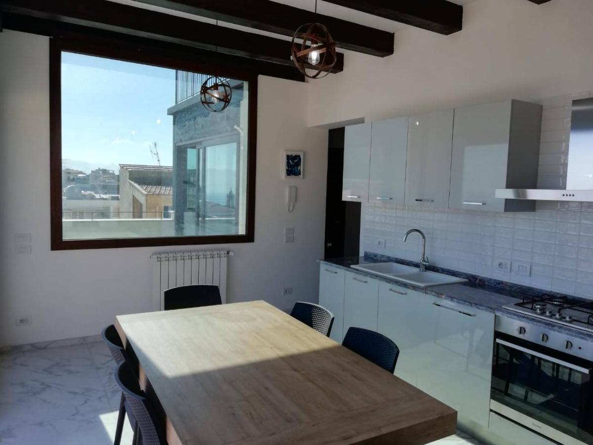 Ferienwohnung Palazzo Del Golfo Castellammare del Golfo Exterior foto